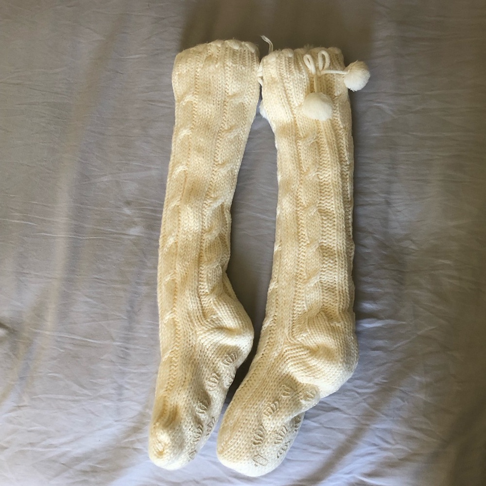 Cozy Cable Knit Knee-High Socks with Pom Poms - Cream